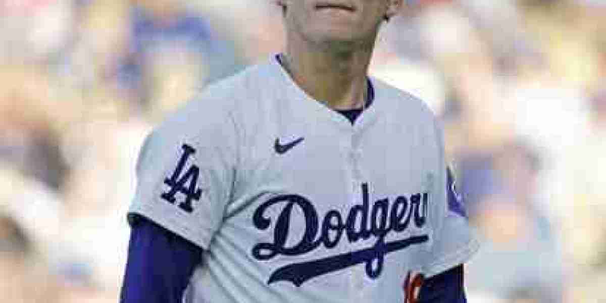 Paul Skenes shuts out Yoshinobu Yamamoto and the Dodgers